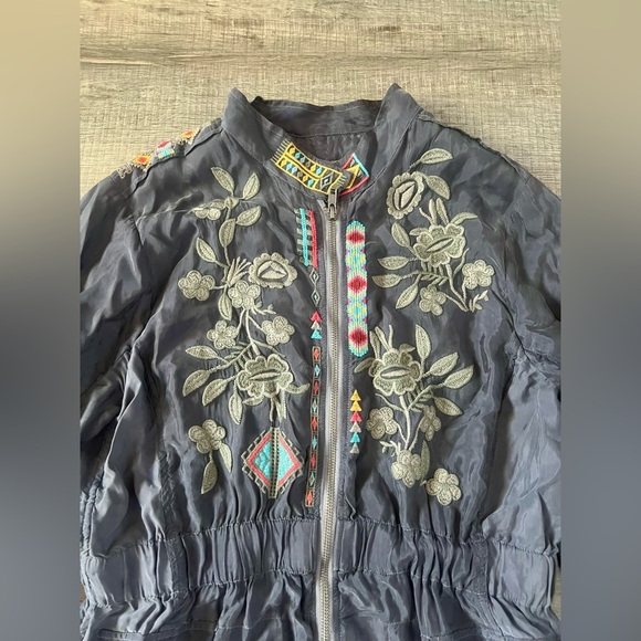JOHNNY WAS Milton Embroidered Zip-Front Jacket Medium Floral Aztec Tribal Grey - Picture 5 of 8